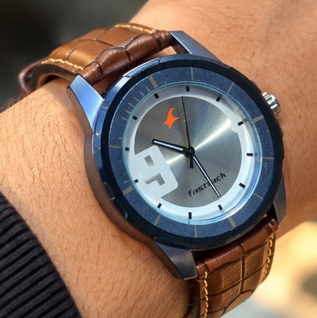 Fastrack classic Leather watch